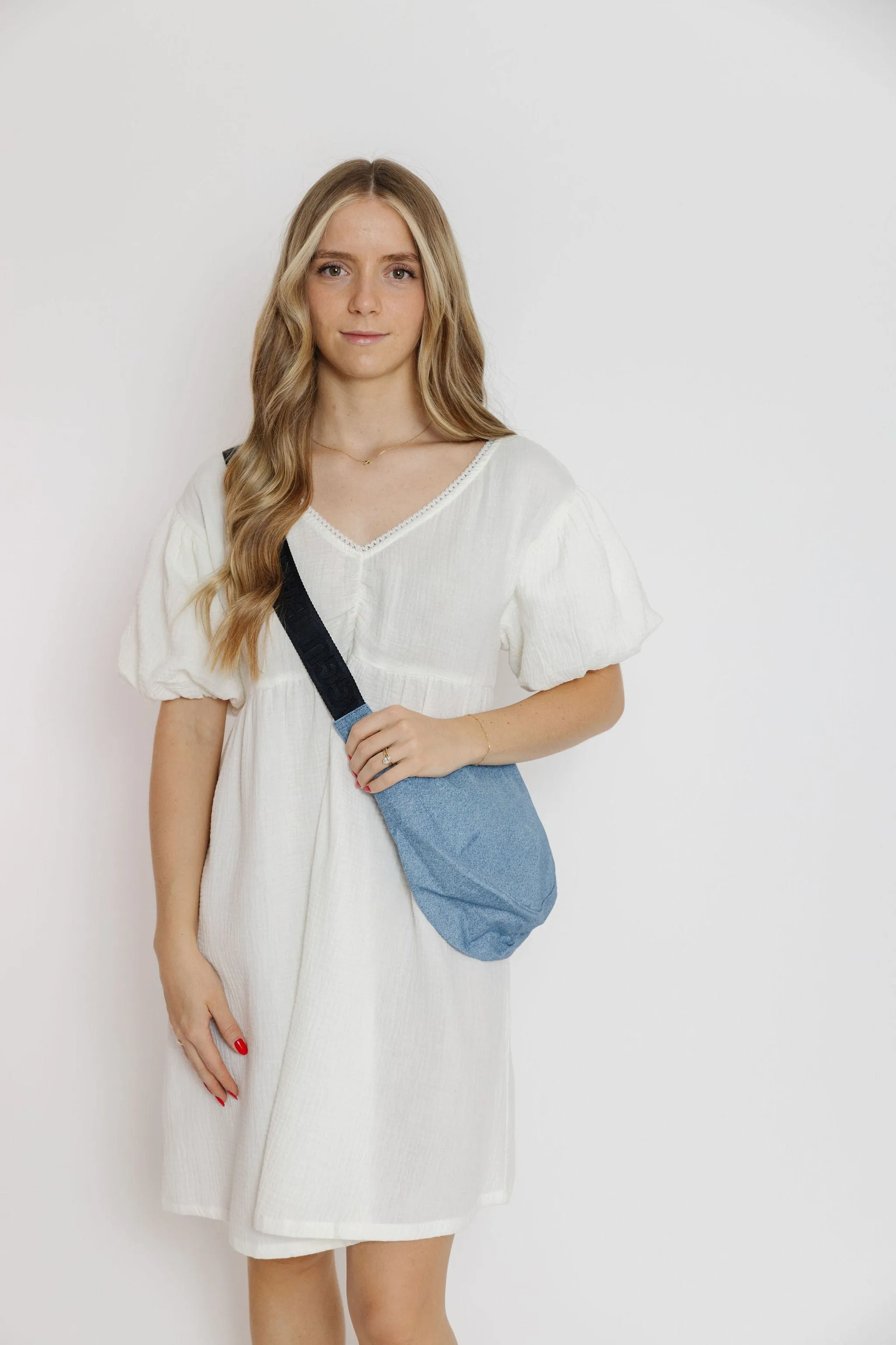 Baggu Medium Nylon Crescent Bag in Digital Denim