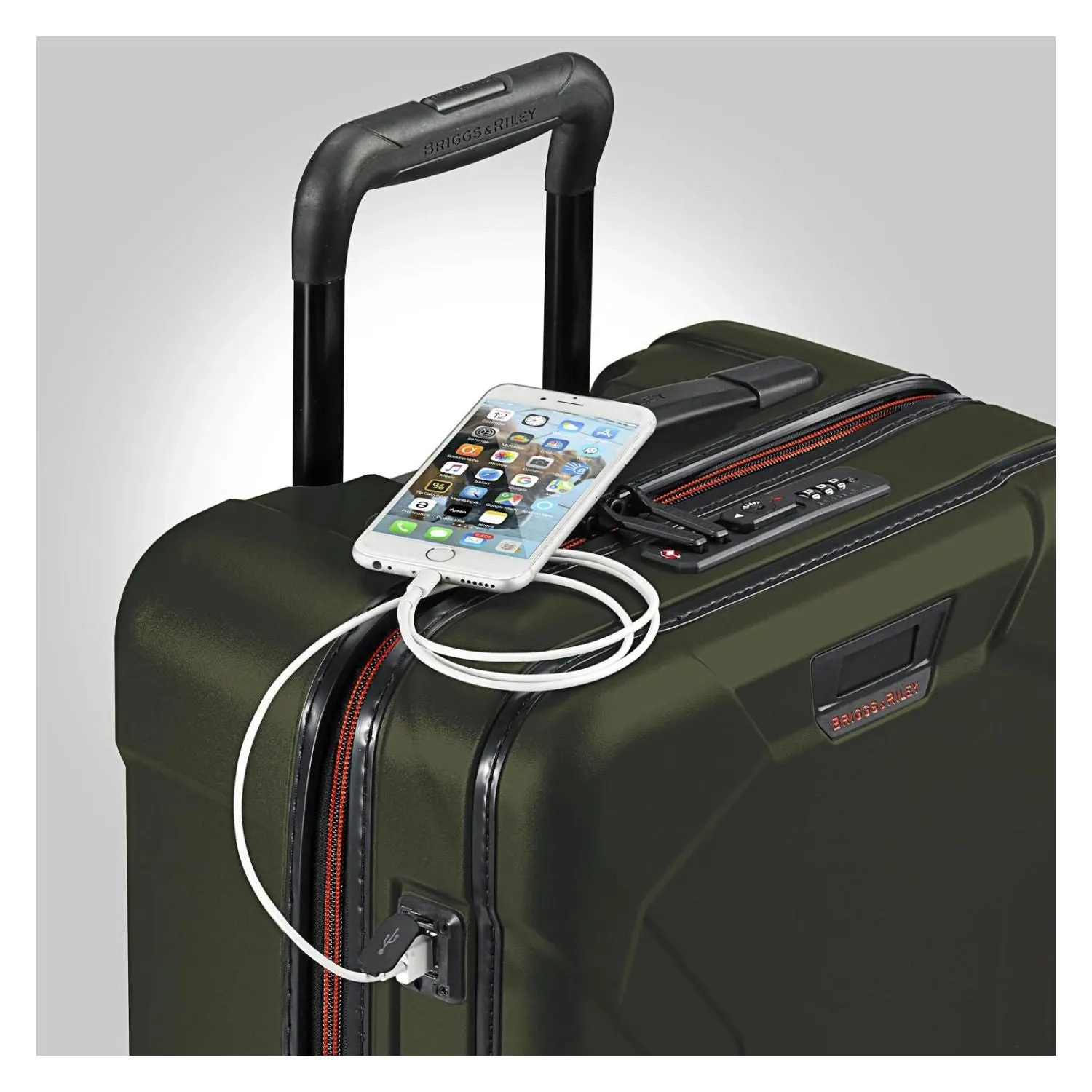 Briggs & Riley Torq 2.0 International Carry-On Luggage Spinner