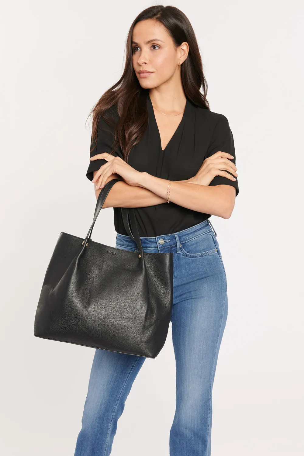 Leather Tote Bag With Pouch - Black