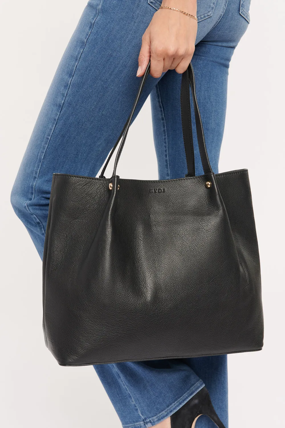 Leather Tote Bag With Pouch - Black